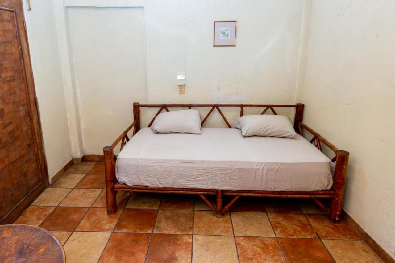 Casa Mexica Bungalows Zihuatanejo Exterior foto